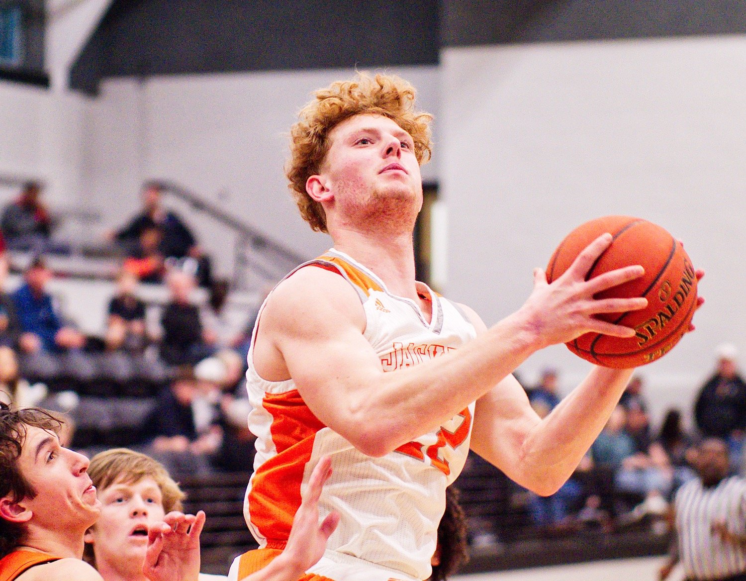 Dawson Pendergrass scores two of his 18 points. [more hoops highlights here]